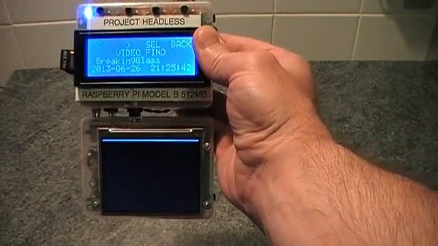 Raspberry Pi Media Center Handheld Portable and Battery Powered смотреть онлайн