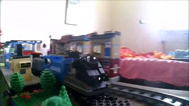 Train ride MOC vs Lego 60051 смотреть онлайн