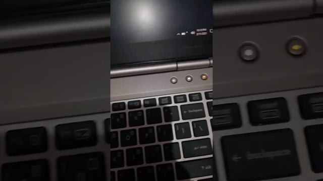 Proses Pengecekan Laptop Ex Singapura HP ELITEBOOK 8460p core i5 смотреть онлайн
