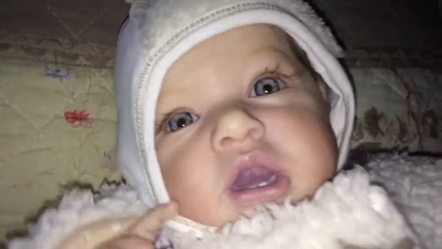 Распаковка реборна/Saskia by Bonnie Brown/Саския/Reborn box opening/baby doll. смотреть онлайн