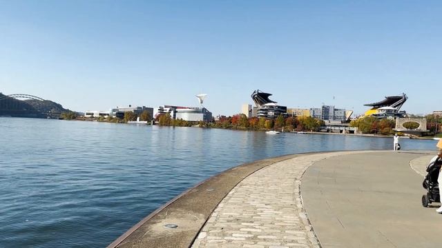 Point State Park | 3-river meet point | Pittsburgh, USA [4K UHD] | Fall colors 2022 смотреть онлайн