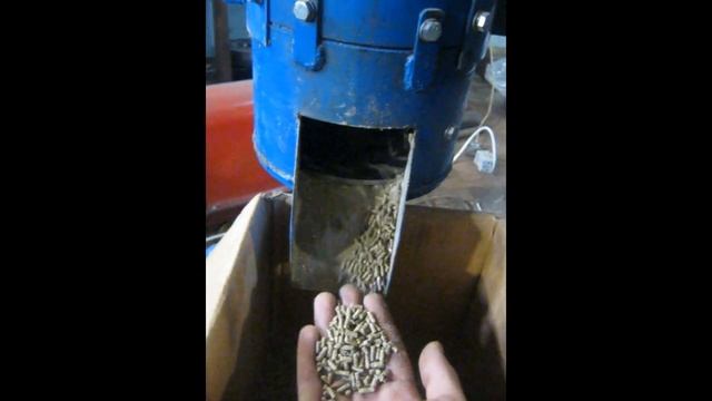 Гранулируем корм для птицы 3 мм Курский гранулятор (!изменился номер!) смотреть онлайн