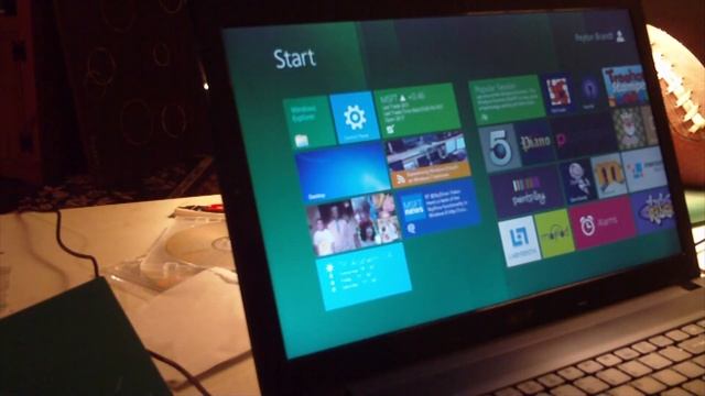 Windows 8 Boot Speed Test смотреть онлайн