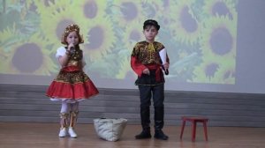 МБОУ СШ10 Народная песня Семечки Ульенко Анастасия