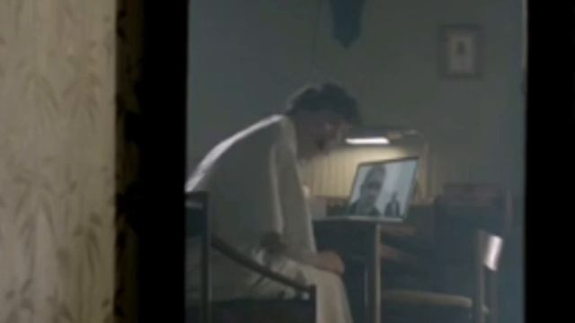 Sherlock but its just sherlock being dramatic смотреть онлайн