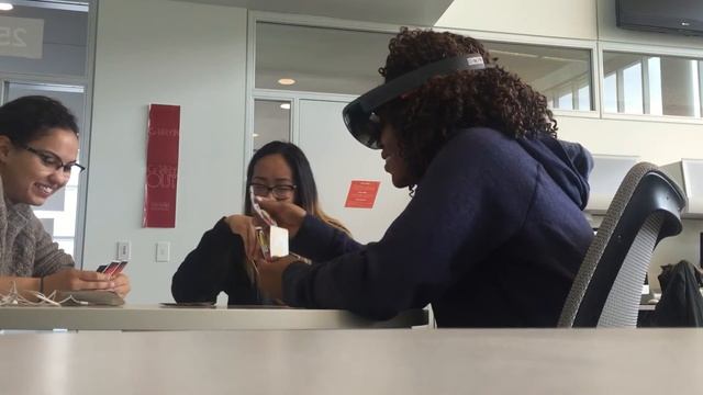 HoloLens Field Test: Social Interactivity смотреть онлайн