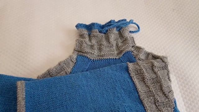 Свитшот для мальчика спицами// экспресс МК смотреть онлайн