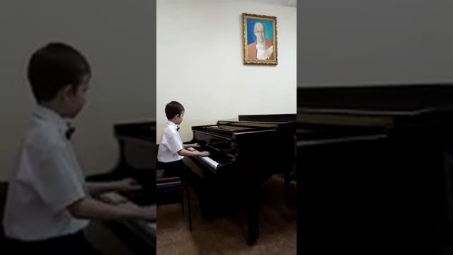 Осенние листья (В Ребиков) смотреть онлайн