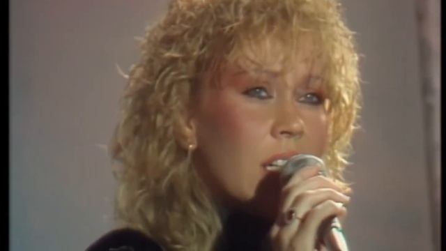 Agnetha Faltskog Wrap Your Arms Around Me смотреть онлайн