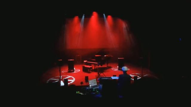 François Bayle - L'oreille étonnée (Live Performance) смотреть онлайн
