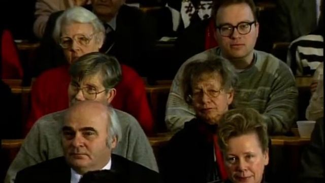 Eine Akademie entsteht смотреть онлайн