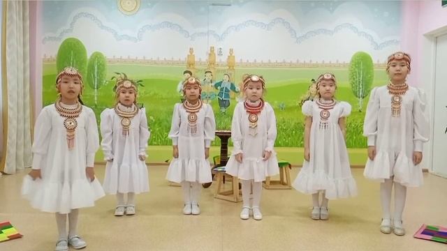 Норуот айымньыта "Чыыбы - Чаабы чабыр5ах" МБДОУ детский сад №4 "Кыталык" смотреть онлайн
