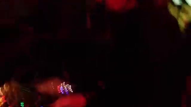 Wilson X @ Orange Club (Rheingold Düsseldorf) смотреть онлайн