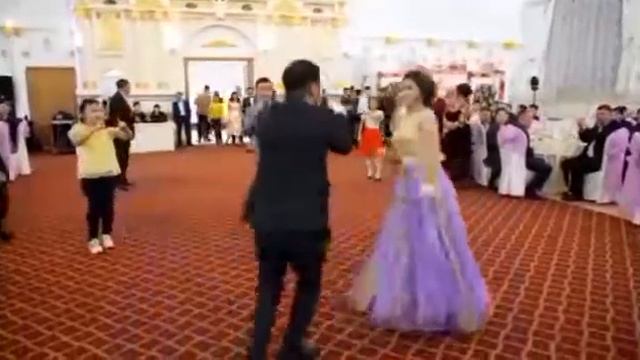 Ерекше шоумен асаба 2018 смотреть онлайн