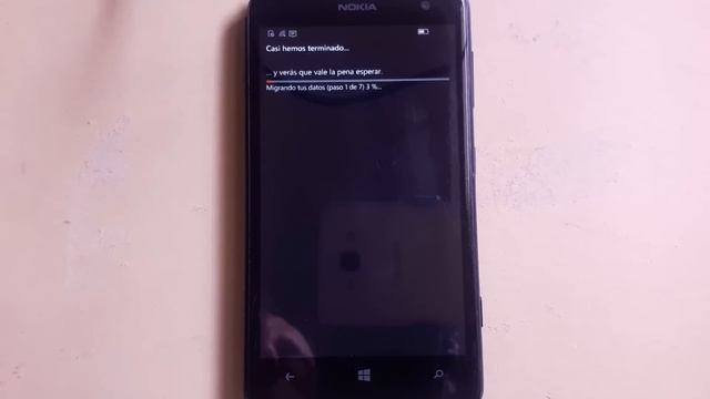 Instalar a Fuerza Windows 10 Mobile en Nokia Lumia 625 смотреть онлайн