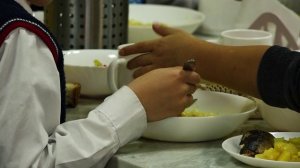 В ШКОЛЕ №16 Г. КРАСНОЯРСКА ПРОШЛА ПРОВЕРКА ШКОЛЬНОГО ПИТАНИЯ