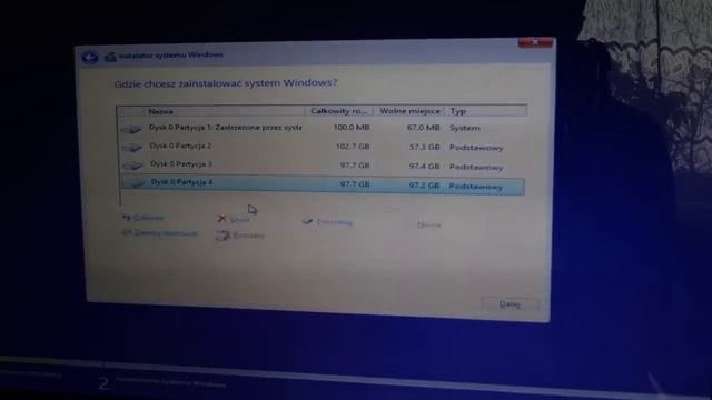 ASUS PRO79I - Szybka instalacja Windows 8.1 i podział dysku na partycje смотреть онлайн