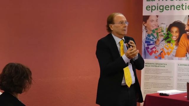 Domenica 30 settembre 2018 - Milano - Nutrizione - Genetica - Epigenetica смотреть онлайн