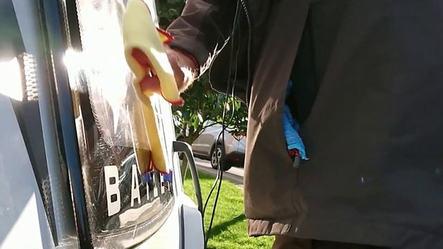 CARAVAN WINDOWS LOOKING GREAT! - VuPlex plastic cleaner & scratch concealer review 16/11/2022 смотреть онлайн