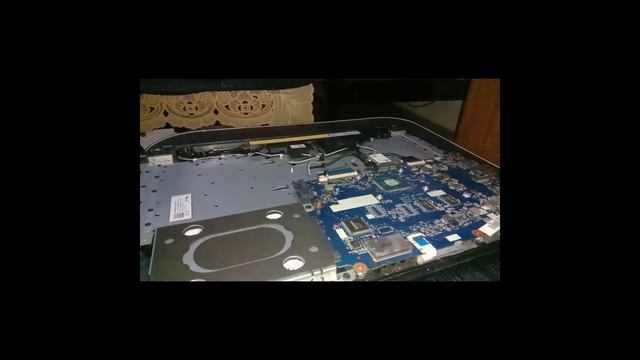Tutorial Upgrade SSD Sata Lenovo Ideapad 110-14IBR