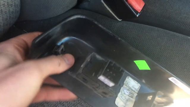 Super Duty Door Panel Swap Part 2: Window Switch and Power Mirror Control смотреть онлайн