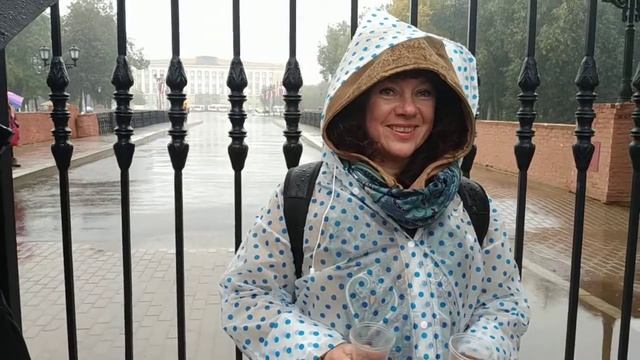 Всё таки дождь нас застал в Великом Новгороде смотреть онлайн