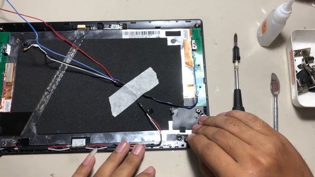 Cara servis engsel lenovo s10-3 patah tulang part 1 смотреть онлайн