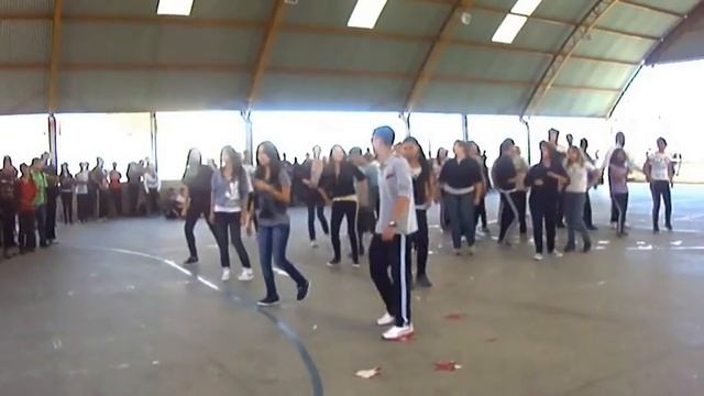C.E.Eurides Brandão dançando Gangnam Style смотреть онлайн