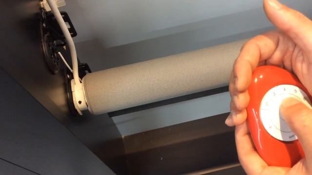 PowerView 240V Roller: 2. Checking motor direction смотреть онлайн