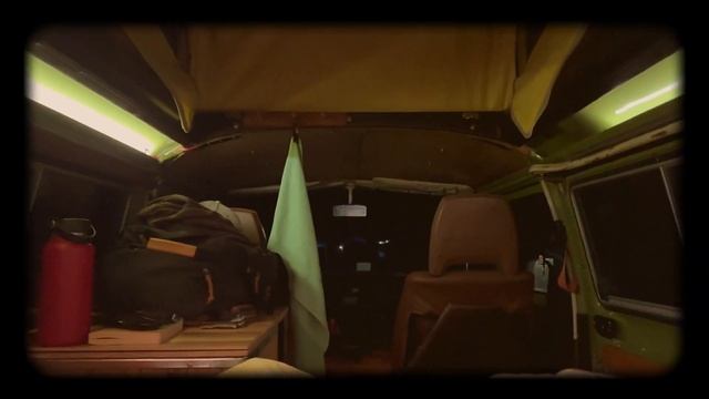 Tiny Off-Grid Camper Sleeps 4 People! | Start-to-Finish Build of a 1978 VW Bus смотреть онлайн