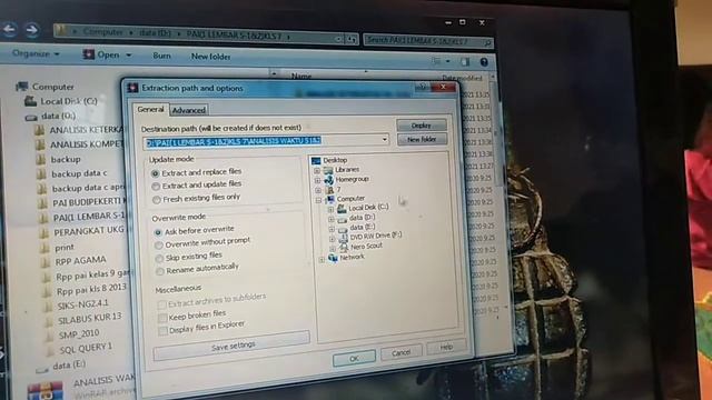 Cara mengubah file WinRAR menjadi folder atau word смотреть онлайн