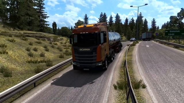 ETS 2 - New Generation Scania 370 S Transporting Beverages смотреть онлайн
