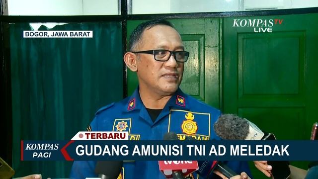 Sempat Gunakan Robot, Damkar Pastikan Api Telah Padam di Ledakan Gudang Amunisi TNI AD смотреть онлайн