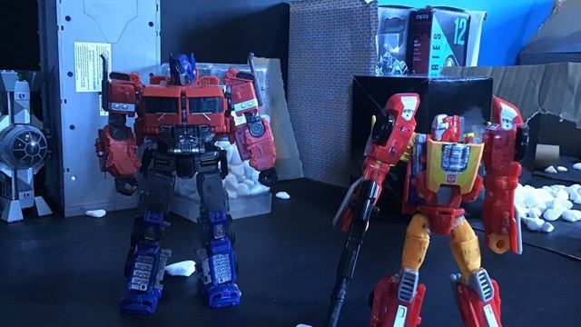 Transformers Aftermath   Part 1, The Package | NON CANON | Transformers Stop Motion
