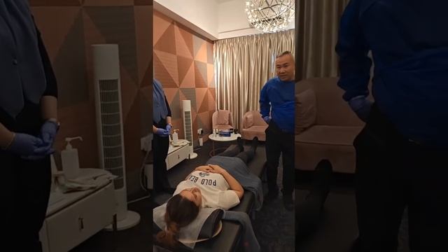 Chris Leong Treatment Avenys Aleeya Neck And Lowerback Problems😱