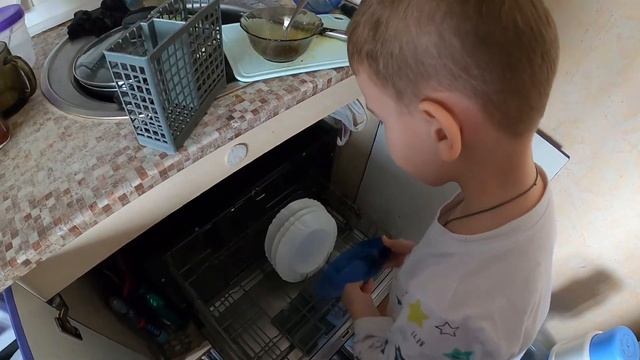 Лечимся /Танцуем /Снова лечимся /Фестиваль "Веснушки" в Лыткарино смотреть онлайн