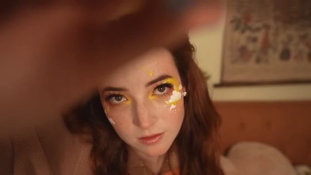 ASMR Painting Your Face (soft spoken/whisper) смотреть онлайн