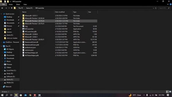 How to Download/Unlock Minecraft Bedrock For Free 😍