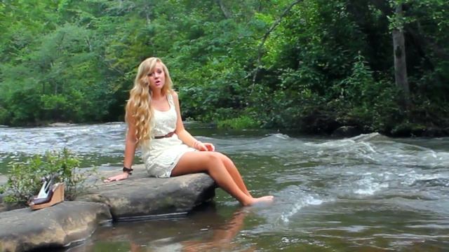 Lana Del Rey - Young and Beautiful (Cover by Lindee Link) смотреть онлайн