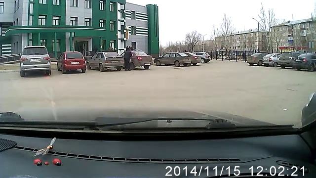 Как тяжело этому водителю... смотреть онлайн