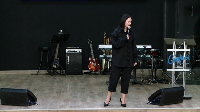 26.10.22.Евгения Пронькина, "С какого дерева ты сейчас ешь?"