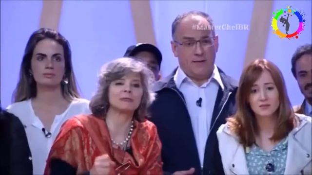 Dad open stucked jar to help his daughter смотреть онлайн