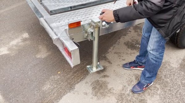 Обзор прицепа ЛАВ 81021. Производитель ВЕКТОР