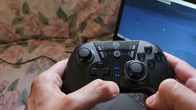 EasySMX Wireless Gaming Controller review смотреть онлайн