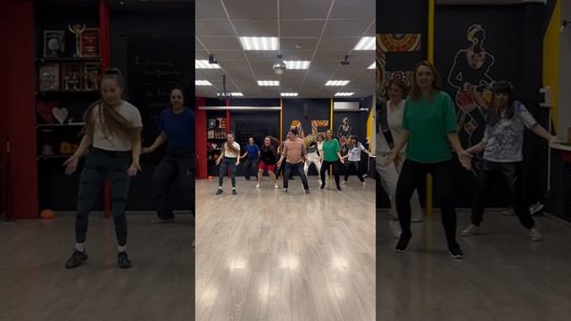 Afro dance #танцыказань #dancers #kzn #dancestyle #школатанцев #afrodance #afrodancekazan смотреть онлайн