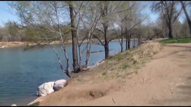 Love's Found a Shoulder - Nanci Griffith смотреть онлайн