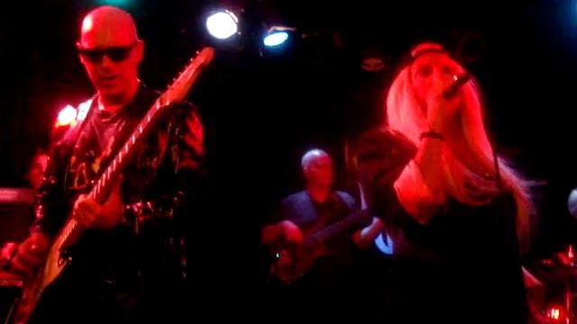 Missing Persons "Windows" Viper Room June 25, 2011 смотреть онлайн