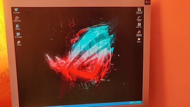MAI MERGE WINDOWS XP ÎN 2022 ÎN GAMING?? INAPOI IN TIMP смотреть онлайн