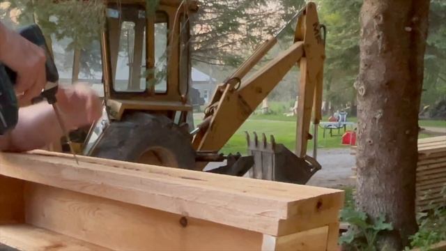 How to Build a Window Box, Using An Air Nailer, Miter Saw, and Impact Driver | Chic On The Cheap смотреть онлайн