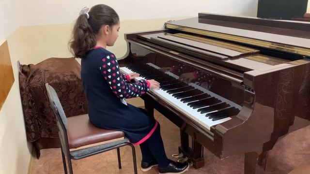 "В пещере" из сюиты "Донской край" исп. Варданян А смотреть онлайн